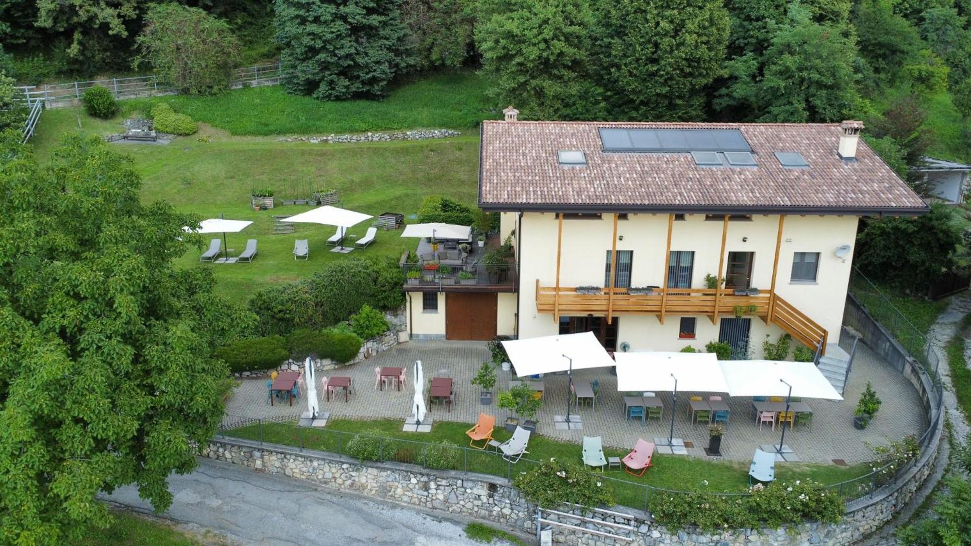 Agriturismo Deviscio Леко Екстериор снимка