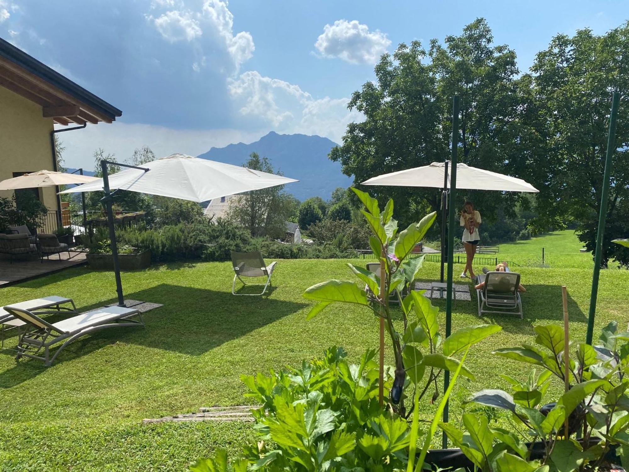 Agriturismo Deviscio Леко Екстериор снимка